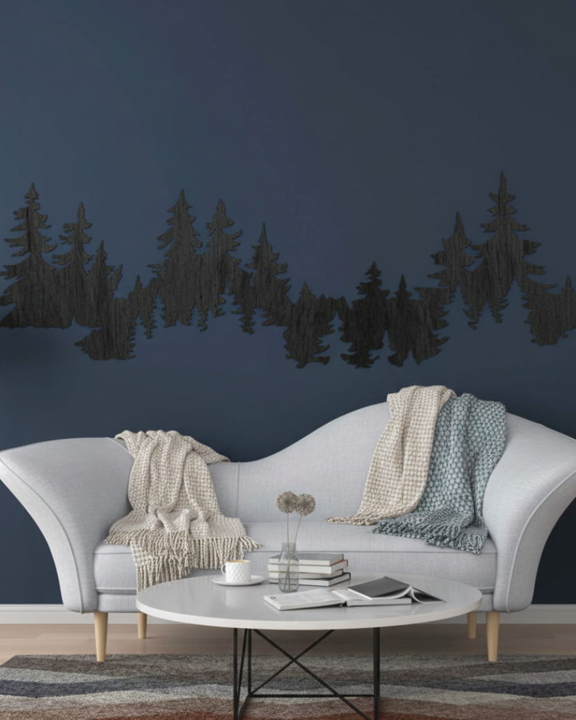 Dennenbos silhouet op donkerblauwe muur boven grijze linnen bank, Scandinavisch interieur